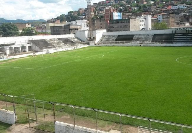 Foto_Estadio_161Louis Ench02.jpg